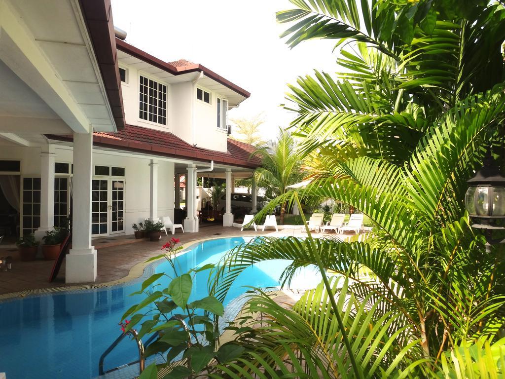 Rumah Putih Near Klia Sepang Exteriér fotografie