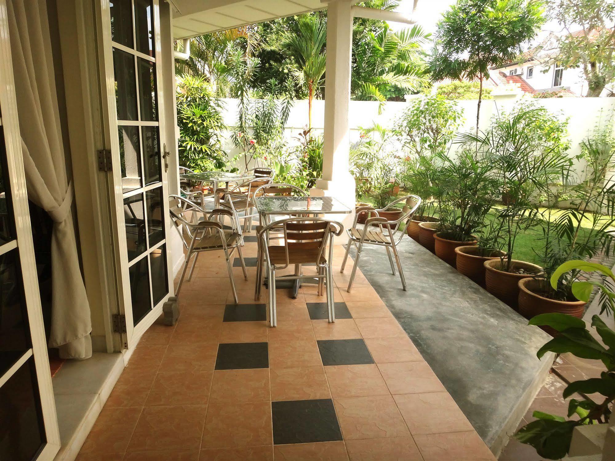 Rumah Putih Near Klia Sepang Exteriér fotografie